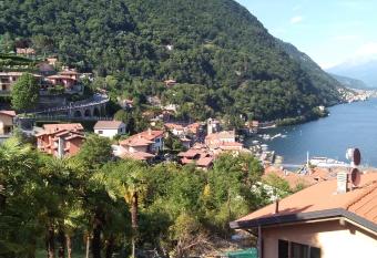 Crotto bedroom has Balcony rooms