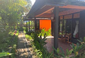 Batur Sunrise Guesthouse allows 18 year olds to book a room