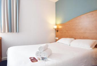 BRIT HOTEL Caen H  rouville allows 18 year olds to book a room