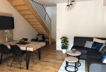 Apartm  ny Kon  vova has Balcony rooms