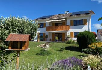 Ferienwohnung Auszeit im Pfaffenwinkel - Wessobrunn has Balcony rooms