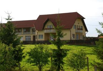 Margar  ta Vend  gh  z has Balcony rooms