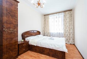 Razmestim                 has Balcony rooms