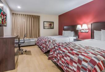 Red Roof Inn Grand Junction allows 18 year olds to book a room