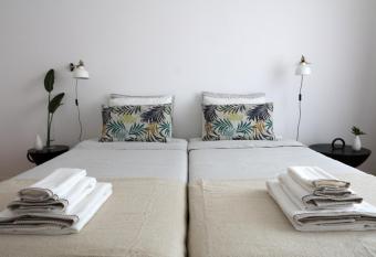 AL CASA GRANDE has Balcony rooms