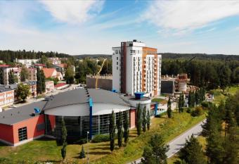 Hotelli Kuohu Kangasala allows 18 year olds to book a room