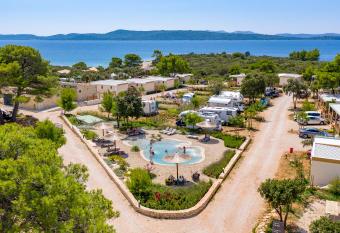 Mobile Homes at Camping Ugljan Resort has Balcony rooms