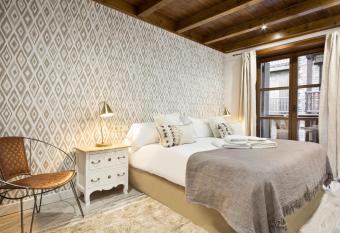 Luderna - Apartamento Val de Ruda B76 Argulls has Balcony rooms