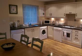 Ballycanal Moira- Guest House and Self-Catering allows 18 year olds to book a room