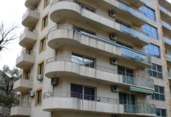 Relax allows 18 year olds to book a room