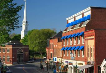 Lord Camden Inn has Balcony rooms
