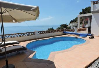 Villa Romantika has Balcony rooms