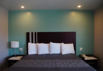 Beach Inn Motel allows 18 year olds to book a room