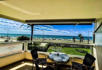 Frontal Apartment First Line has Balcony rooms