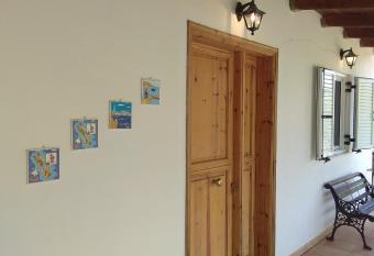 Mallios Home FLOKA close to Ancient Olympia has Balcony rooms