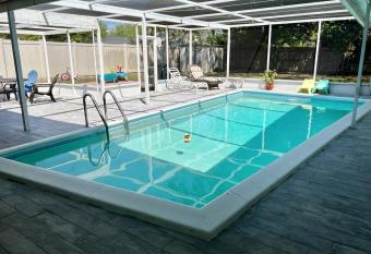 Heated Pool Home near Clearwater Beach has Balcony rooms