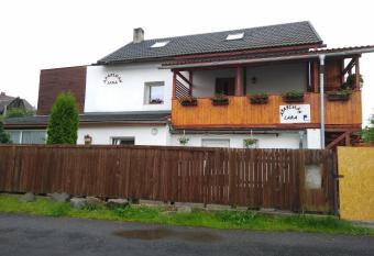 apartman.lara has Balcony rooms