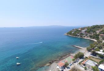 Euripidean View, Apartments has Balcony rooms