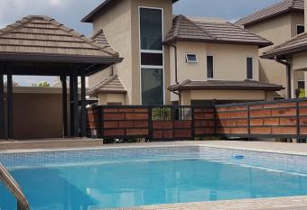 Penthouse Apartment @ Malachi has Balcony rooms