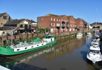 Boatyard View allows 18 year olds to book a room