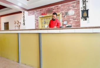 OYO Flagship Welcome Lounge allows 18 year olds to book a room