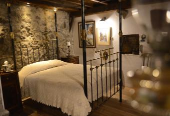 Crambero Suites allows 18 year olds to book a room