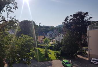 Fewo Villenviertel has Balcony rooms