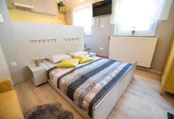 Apartments Stankovo has Balcony rooms