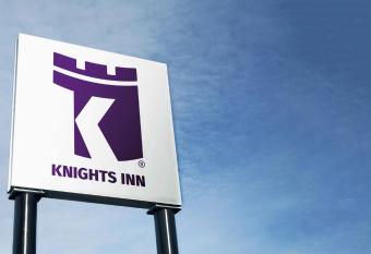 Knights Inn Harrisonville has Smoking rooms