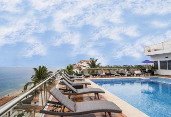 The Paramar Beachfront Boutique Hotel With Breakfast Included - Downtown Malecon allows 18 year olds to book a room