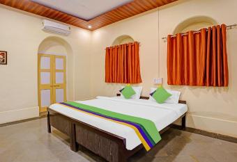 Treebo Trend Cecil Resort 600 Mtrs From Matheran Railway Station allows 18 year olds to book a room