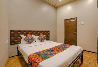 FabExpress Comfort Stay allows 18 year olds to book a room