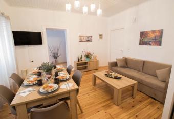 La Casa Di Corfu allows 18 year olds to book a room