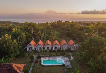 Kayu Kuning Cottage has Balcony rooms