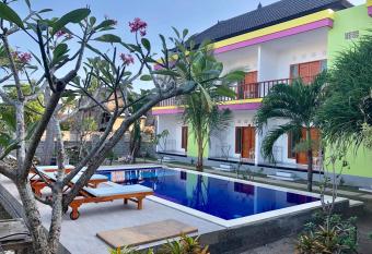 Nata Homestay has Balcony rooms