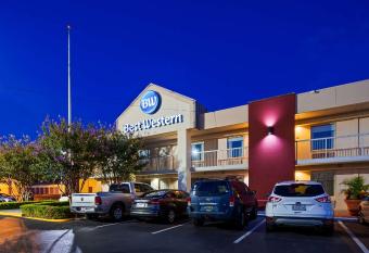 Best Western University Inn has Smoking rooms