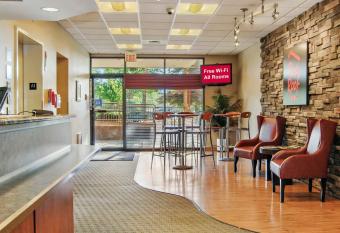 Red Roof Inn Cleveland Airport - Middleburg Heights allows 18 year olds to book a room