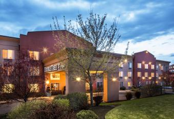 The Newberry Hotel Bend, Tapestry Collection by Hilton has Balcony rooms