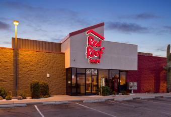 Red Roof Inn Tucson South - Airport allows 18 year olds to book a room