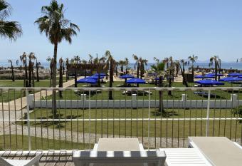 Ayval  k Sea Resort allows 18 year olds to book a room