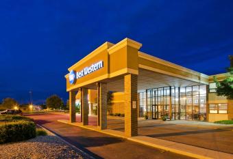 Best Western Kelly Inn has Balcony rooms