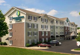 WoodSpring Suites Kansas City Liberty has Smoking rooms
