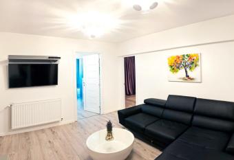 CosmopolitApart allows 18 year olds to book a room