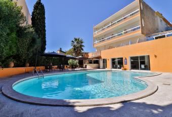 H  tel Restaurant de la Mer has Balcony rooms
