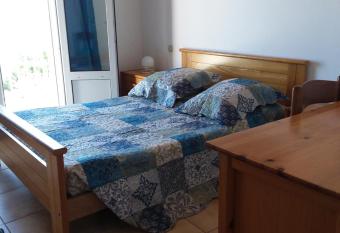 Chambre d h  tes chez raymonde et sandrine allows 18 year olds to book a room