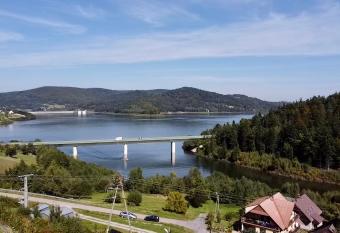PoziomKA has Balcony rooms