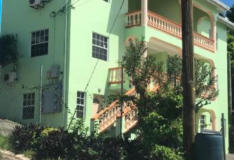 Silver View Apartments has Balcony rooms