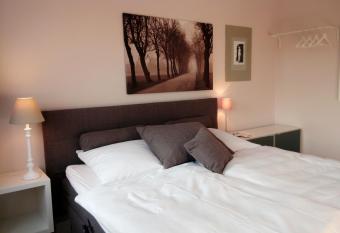Ferienwohnung Linsenstrasse 13 allows 18 year olds to book a room