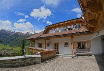 Appartements Wasserfall has Balcony rooms