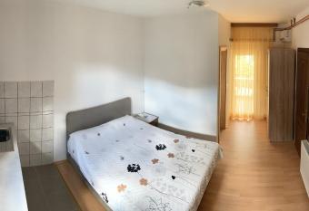 Apartment ANGELINA has Smoking/Balcony rooms